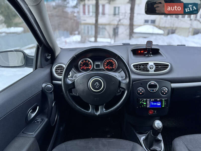 Хетчбек Renault Clio 2007 в Хмельницькому фото 31 Хетчбек Renault Clio 2007 в Хмельницькому