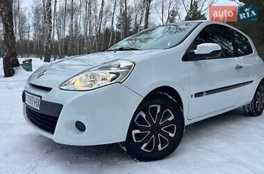 Хэтчбек Renault Clio 2011 в Любешове