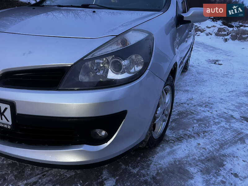 Універсал Renault Clio 2008 в Борщеві