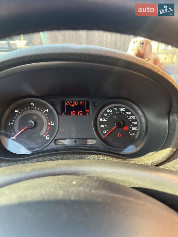 Універсал Renault Clio 2008 в Старій Вижівці фото 7 Універсал Renault Clio 2008 в Старій Вижівці