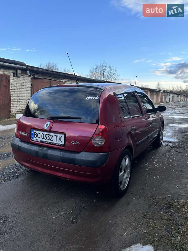 Хэтчбек Renault Clio 2002 в Львове