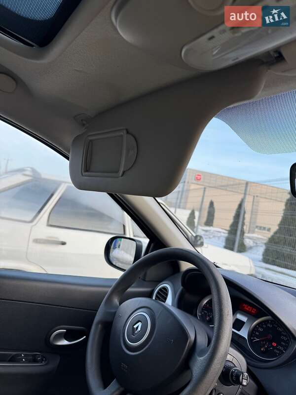 Хетчбек Renault Clio 2011 в Борисполі фото 22 Хетчбек Renault Clio 2011 в Борисполі