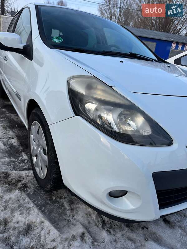 Хэтчбек Renault Clio 2011 в Борисполе