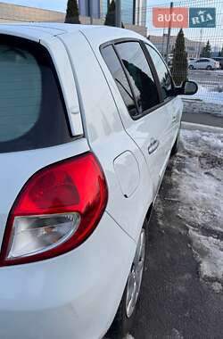 Хетчбек Renault Clio 2011 в Борисполі фото 33 Хетчбек Renault Clio 2011 в Борисполі