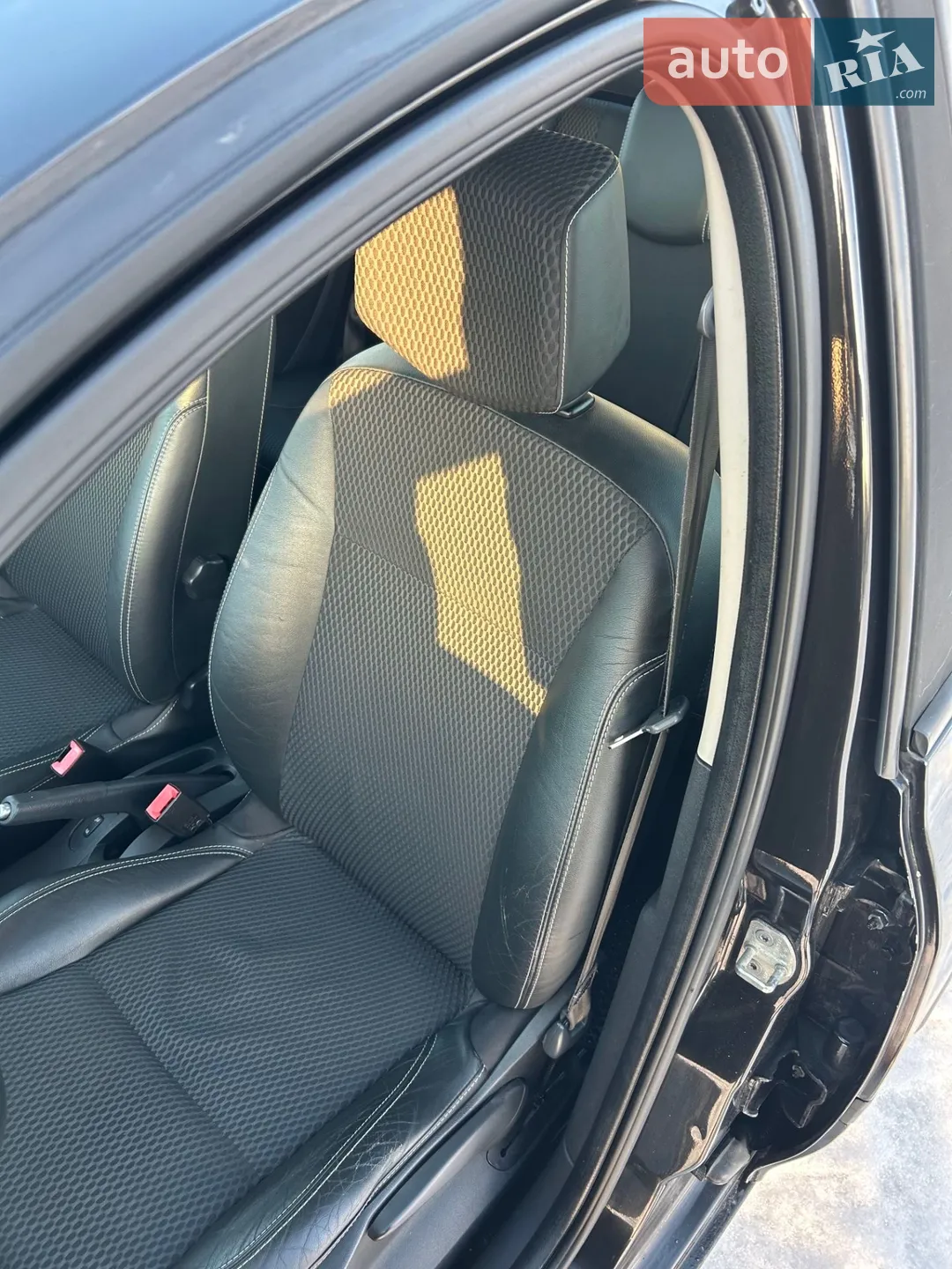 2010 Renault Clio - мініатюра 9