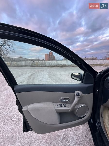 Хетчбек Renault Clio 2007 в Помічній фото 9 Хетчбек Renault Clio 2007 в Помічній