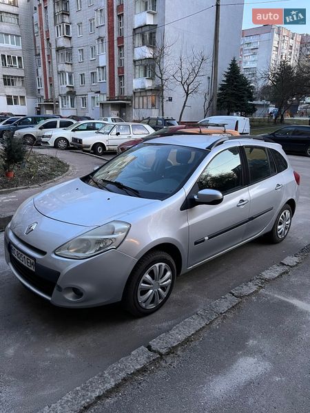 Универсал Renault Clio 2011 в Львове