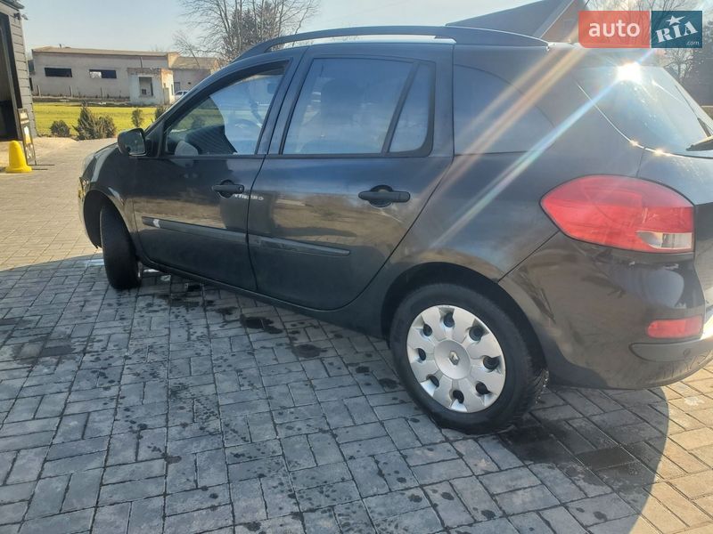 Універсал Renault Clio 2009 в Кореці
