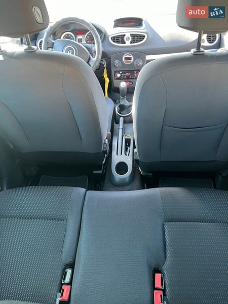 Хэтчбек Renault Clio 2008 в Богородчанах фото 9 Хэтчбек Renault Clio 2008 в Богородчанах