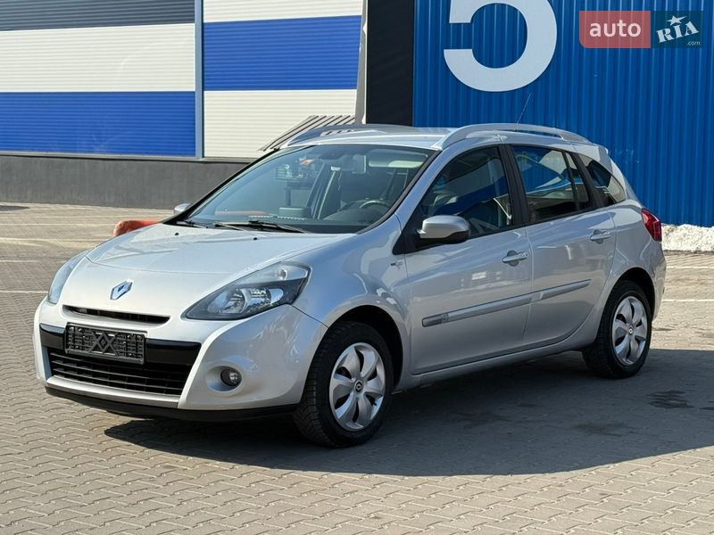 Универсал Renault Clio 2012 в Ровно