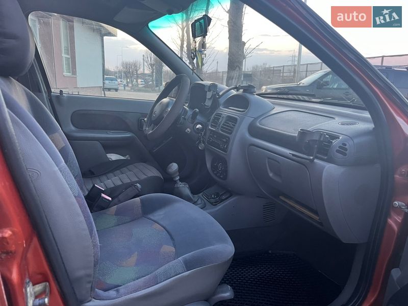Хетчбек Renault Clio 1999 в Івано-Франківську