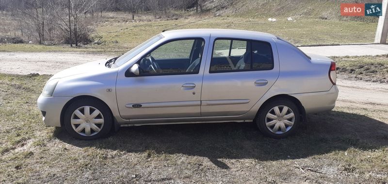 Седан Renault Clio 2006 в Кривому Розі