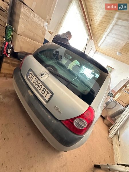 Хэтчбек Renault Clio 2001 в Черновцах