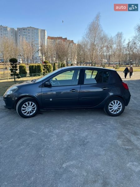 Хэтчбек Renault Clio 2007 в Хмельницком