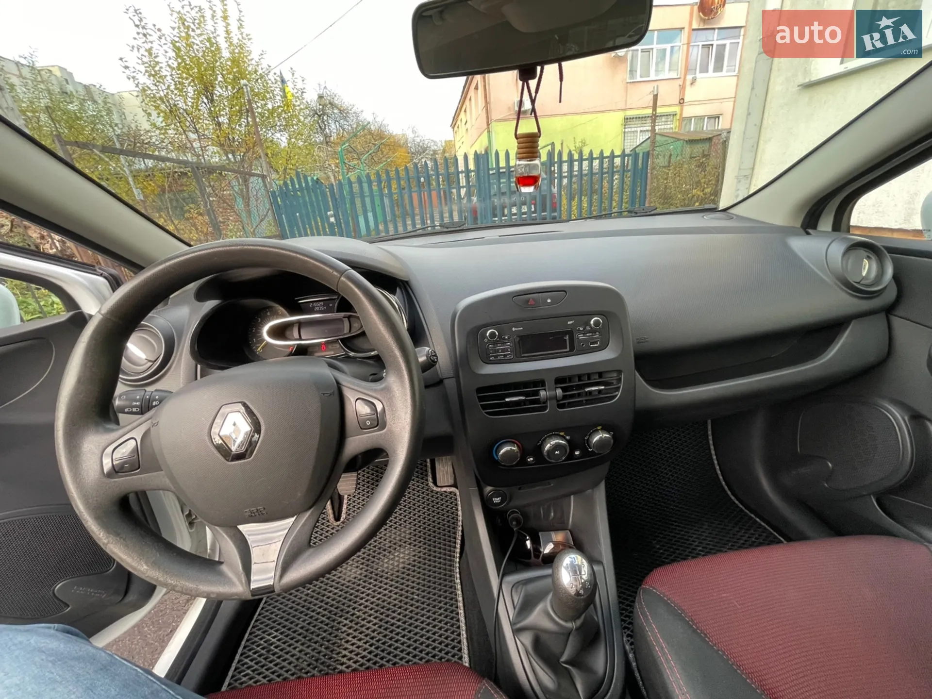 2014 Renault Clio - мініатюра 13