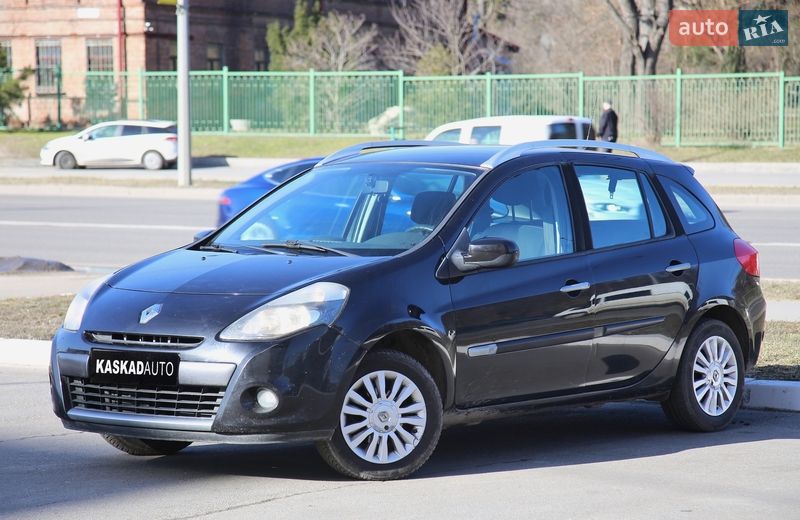 Универсал Renault Clio 2010 в Харькове