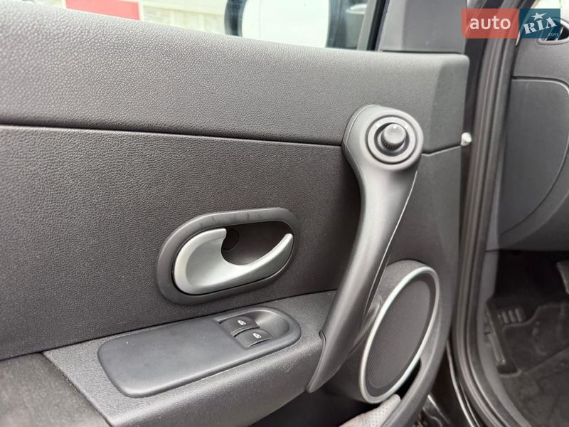 Хетчбек Renault Clio 2009 в Броварах