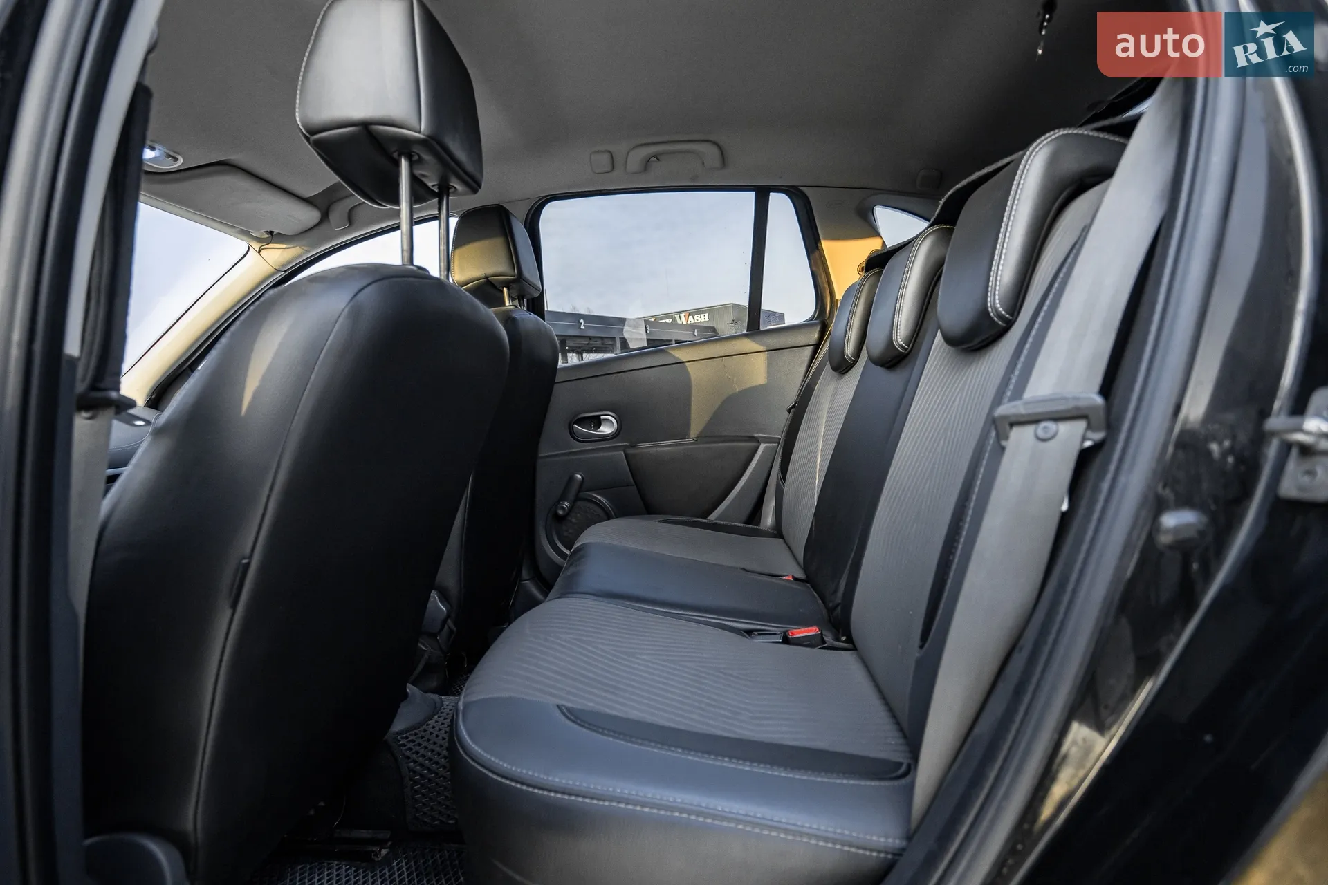 2011 Renault Clio - мініатюра 53
