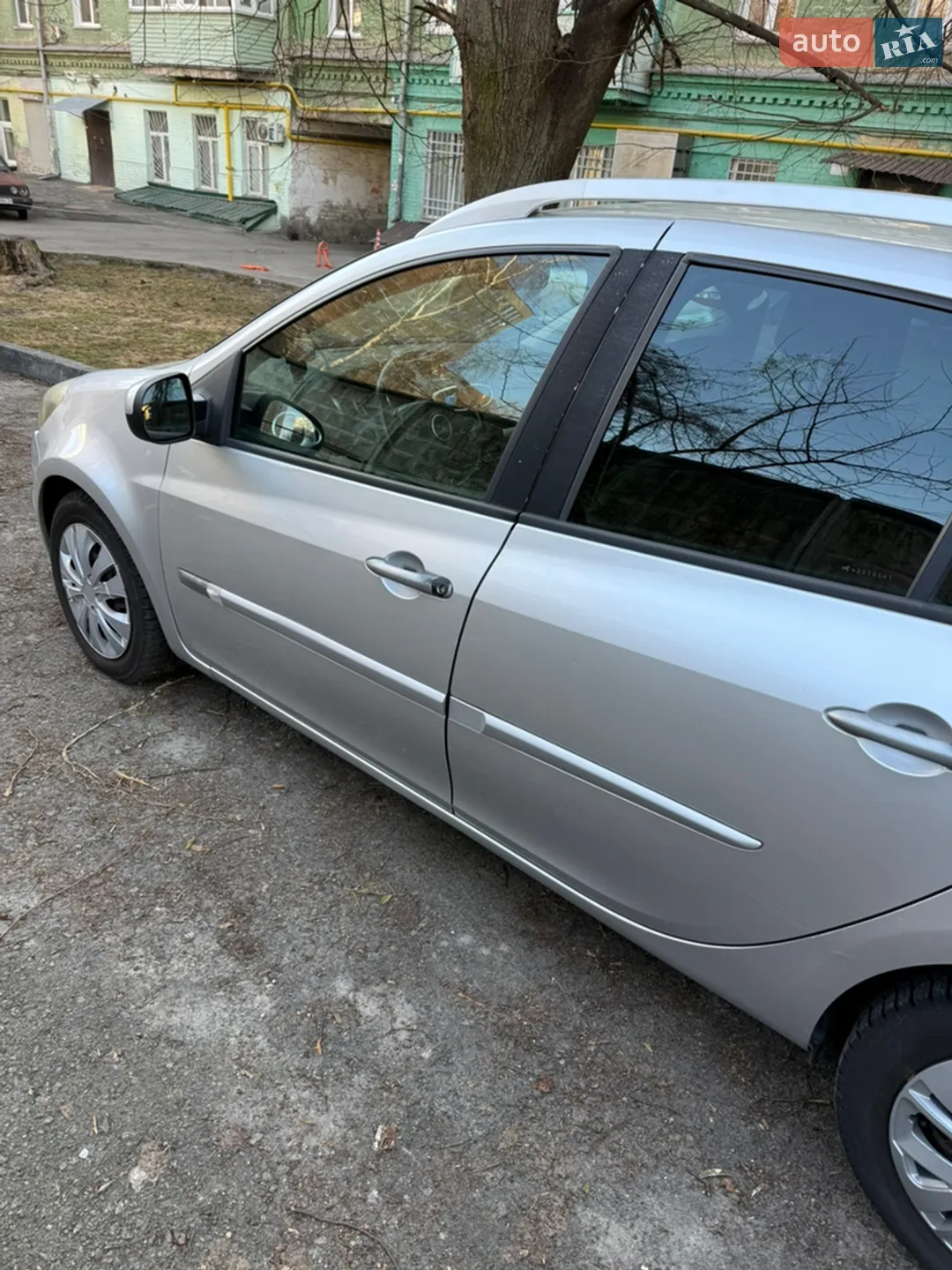 2010 Renault Clio - мініатюра 4