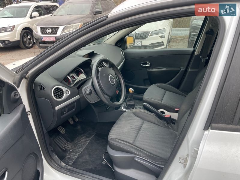 Универсал Renault Clio 2012 в Львове фото 5 Универсал Renault Clio 2012 в Львове