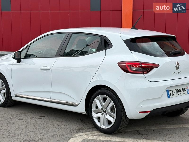 Хэтчбек Renault Clio 2021 в Киеве