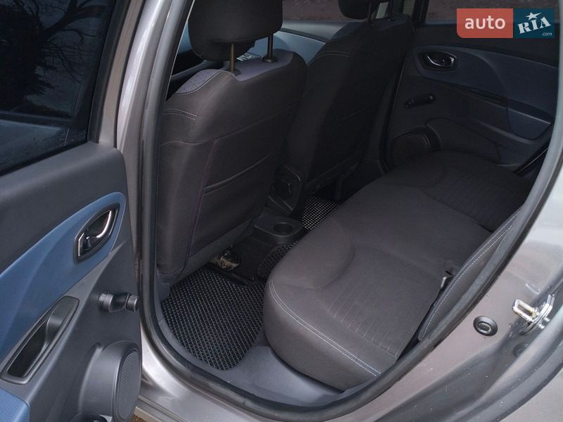 Универсал Renault Clio 2013 в Сумах