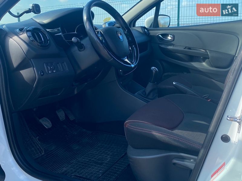 Хэтчбек Renault Clio 2014 в Днепре