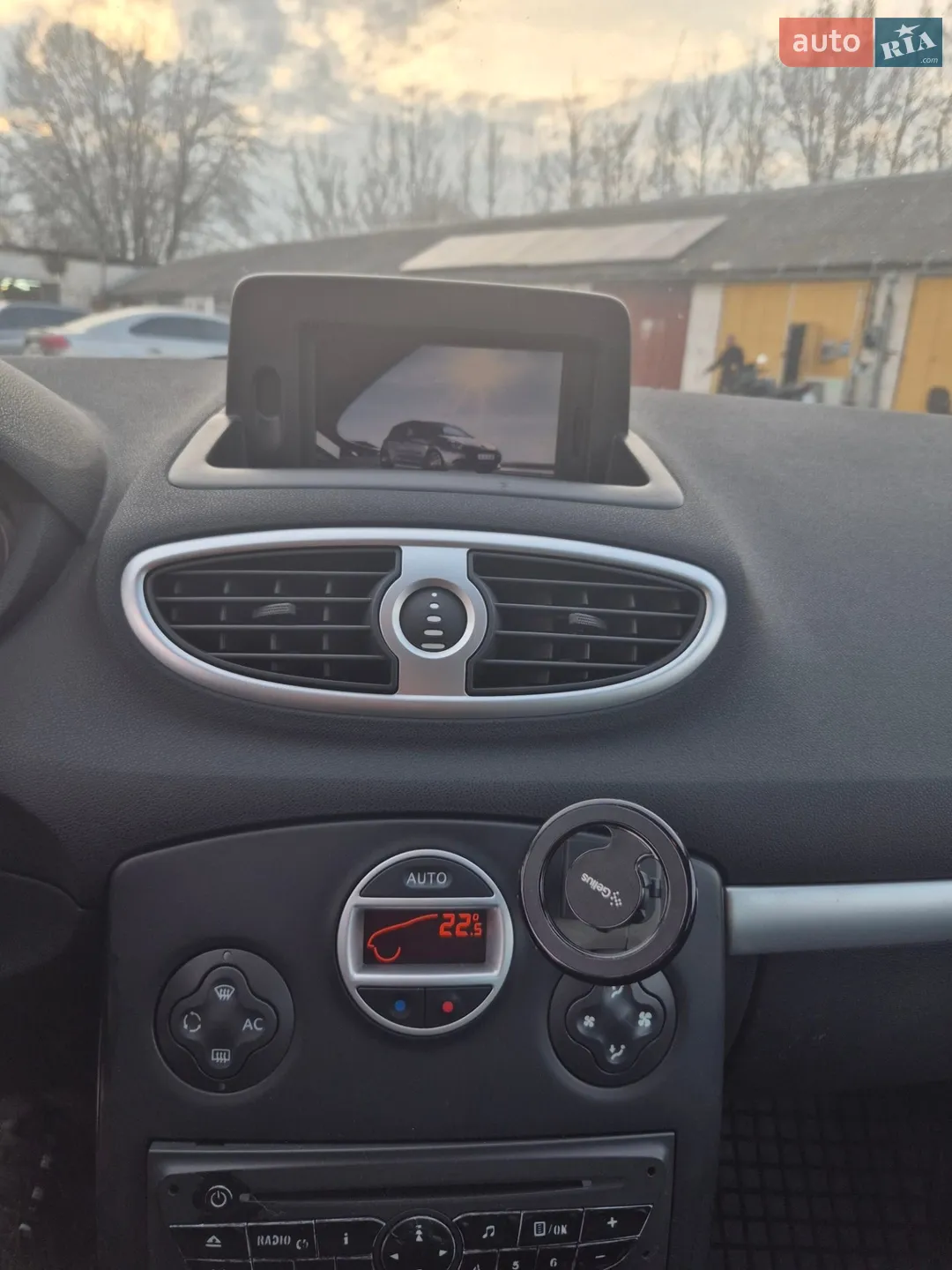2010 Renault Clio - мініатюра 30