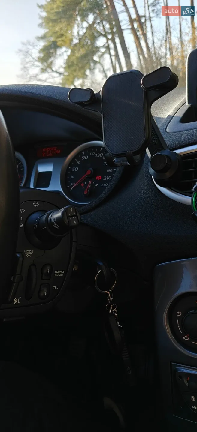 2012 Renault Clio - мініатюра 16
