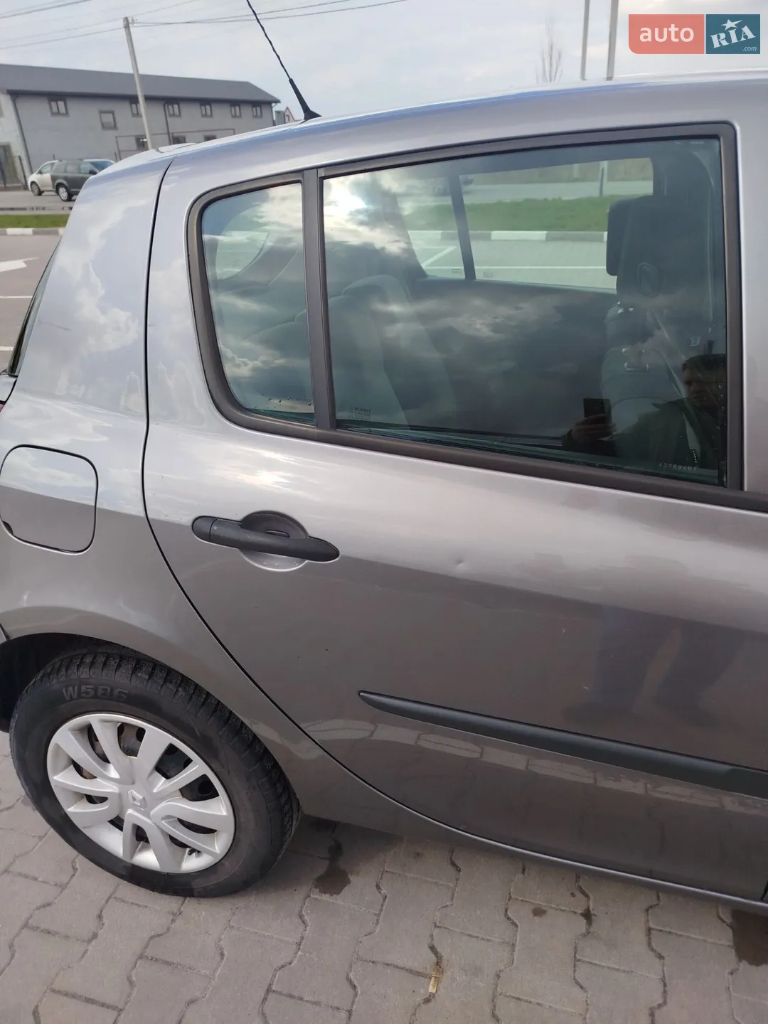 2010 Renault Clio - мініатюра 4