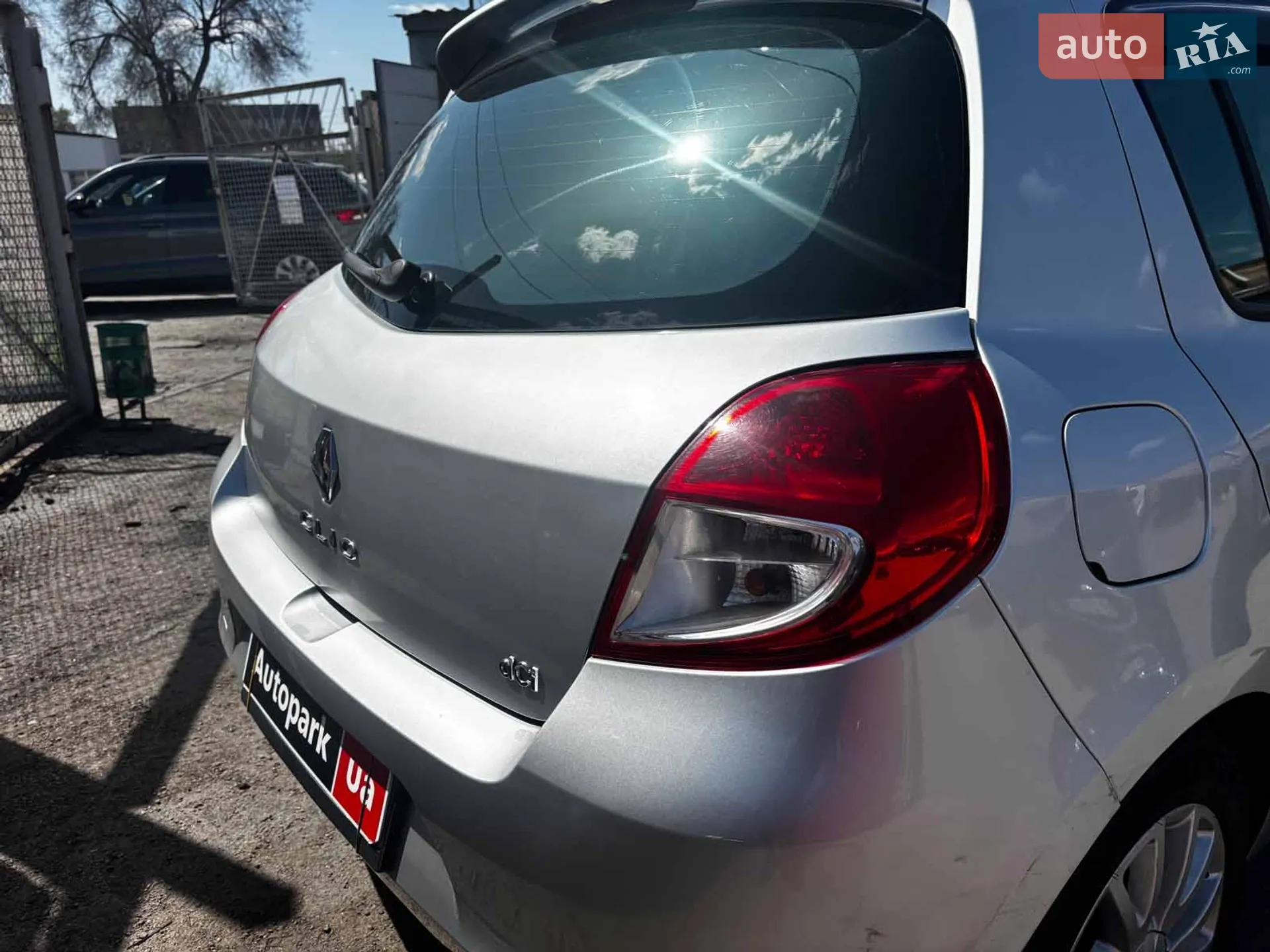 2011 Renault Clio - мініатюра 12
