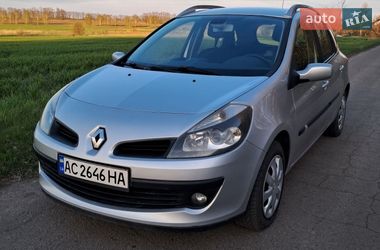 Универсал Renault Clio 2008 в Ромнах