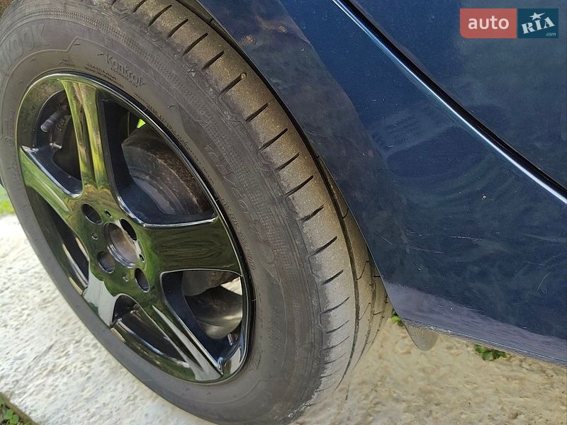 Универсал Renault Clio 2008 в Бориславе