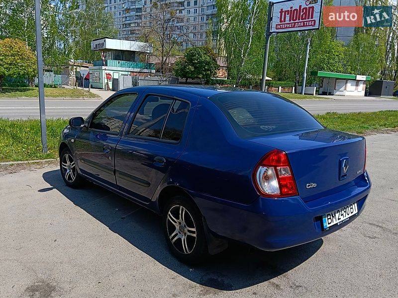 Седан Renault Clio 2006 в Харькове