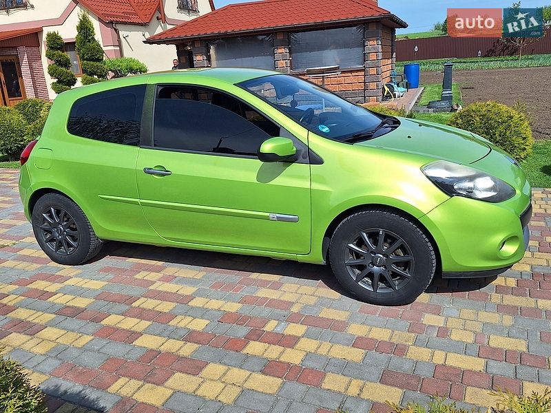 Хетчбек Renault Clio 2009 в Білій Церкві