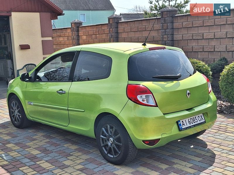 Хэтчбек Renault Clio 2009 в Белой Церкви