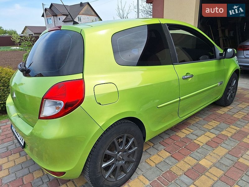 Хэтчбек Renault Clio 2009 в Белой Церкви