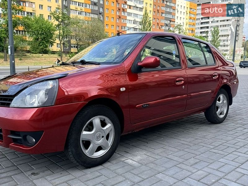 Седан Renault Clio 2007 в Днепре
