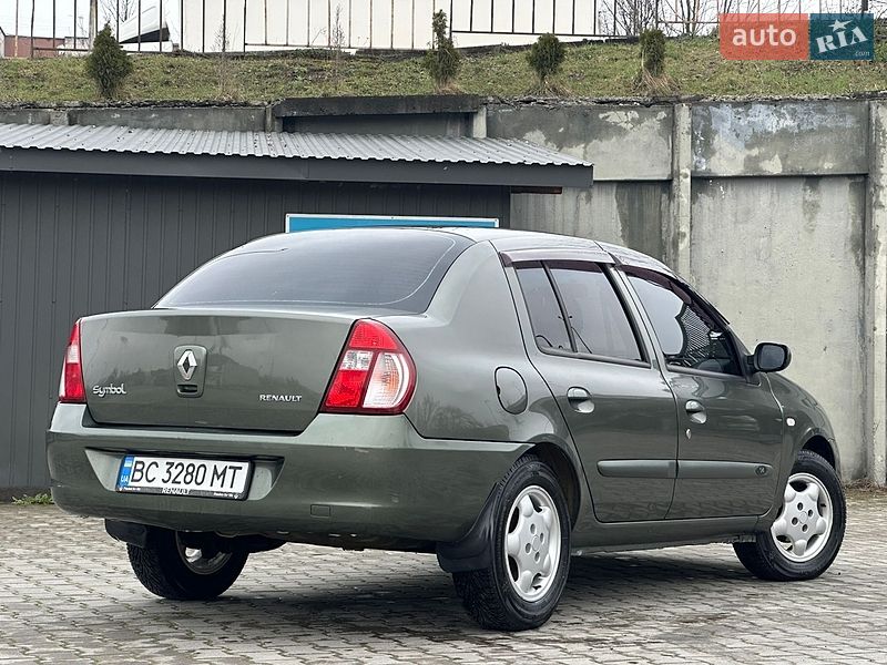 Седан Renault Clio 2007 в Дрогобичі