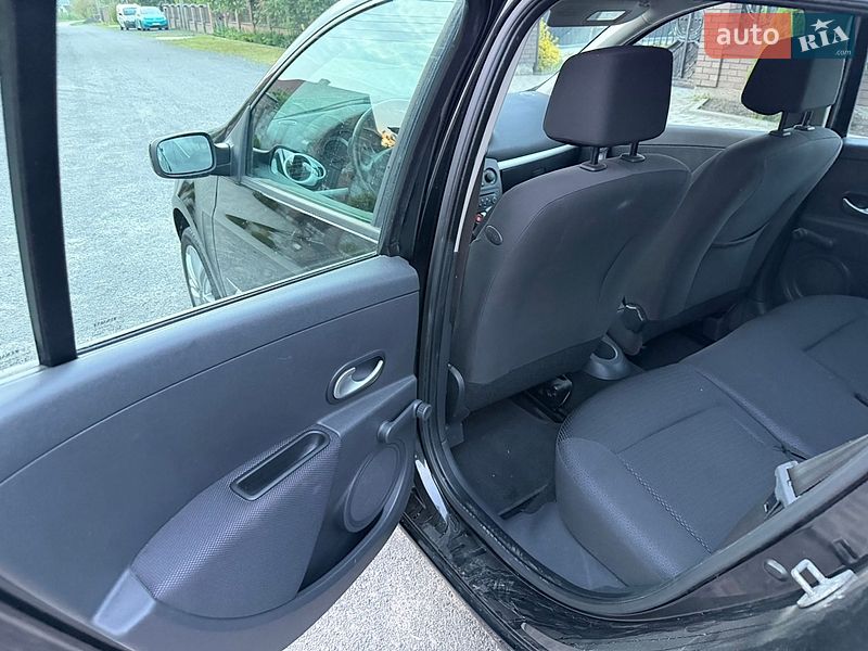 Хетчбек Renault Clio 2007 в Луцьку