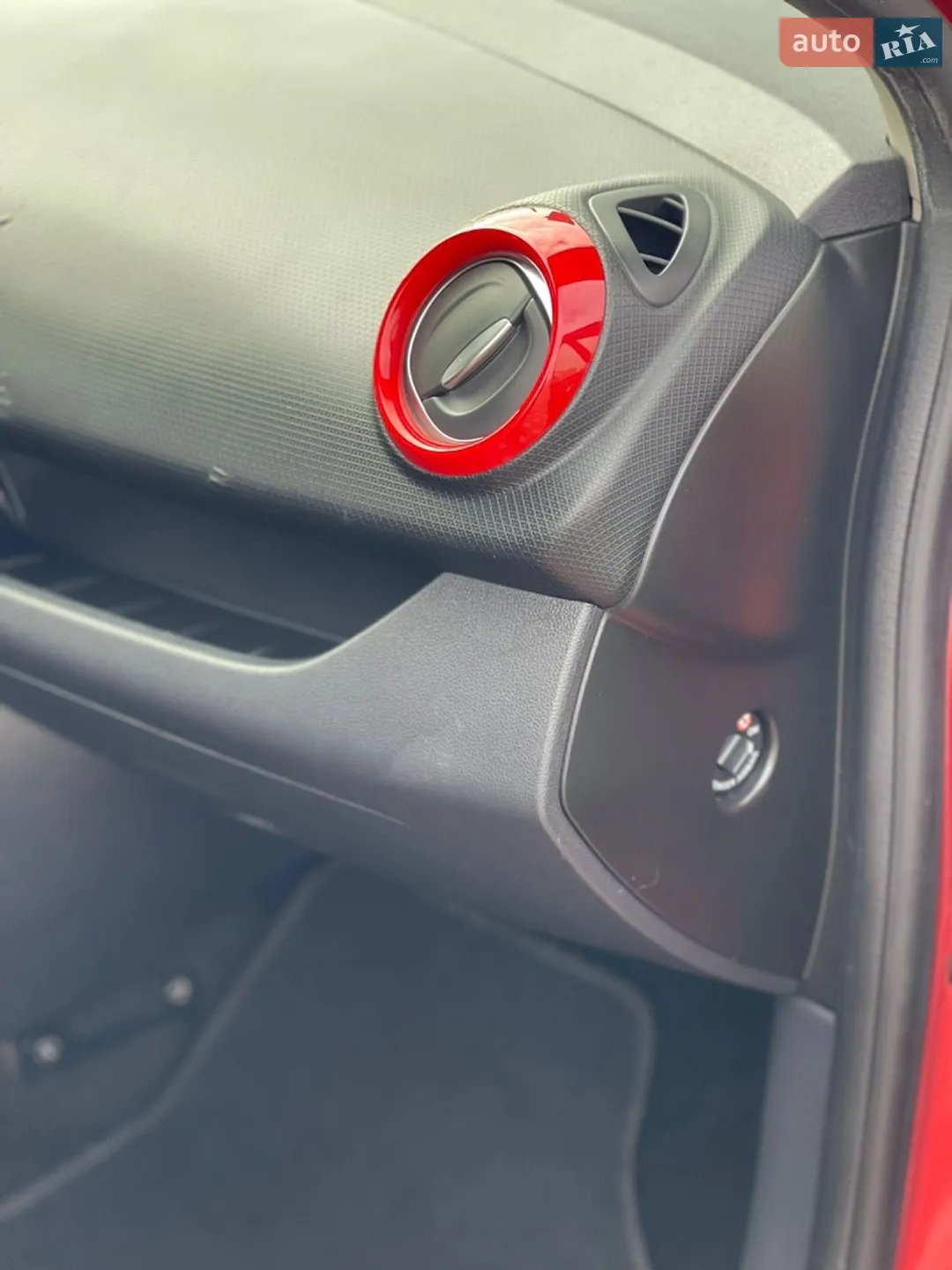 2017 Renault Clio - мініатюра 96