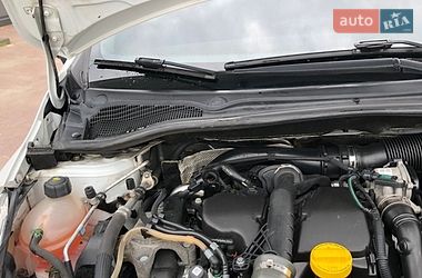 Хетчбек Renault Clio 2015 в Долині