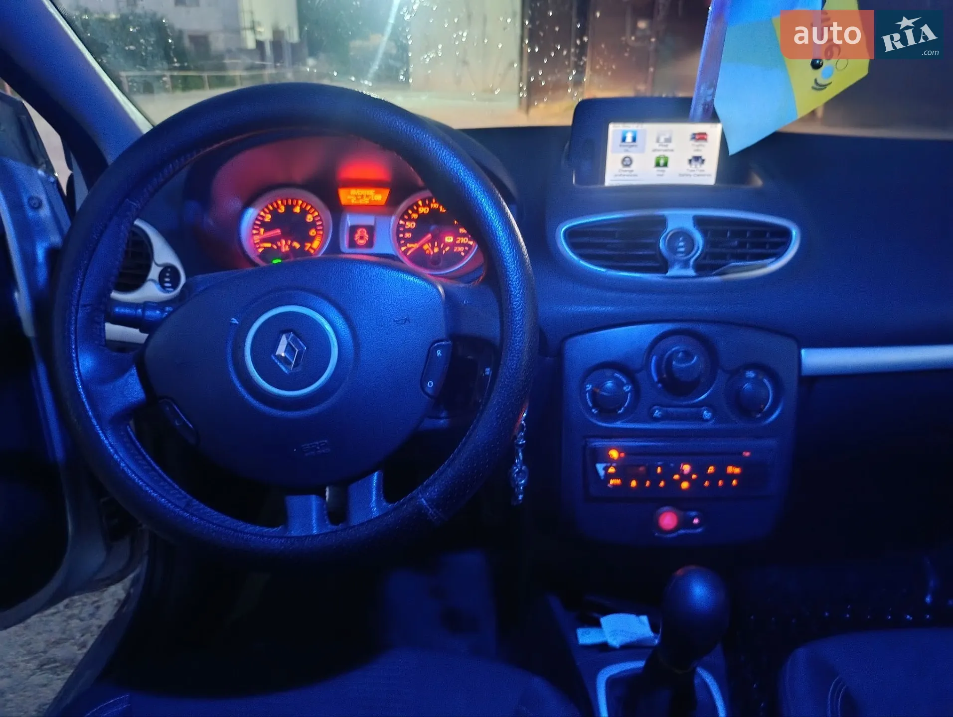 2010 Renault Clio - мініатюра 21