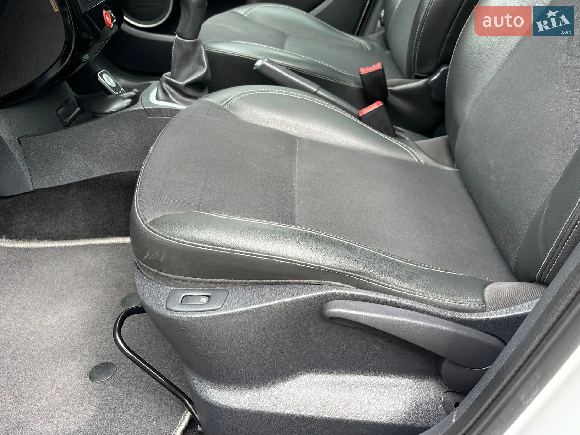 2011 Renault Clio - мініатюра 34