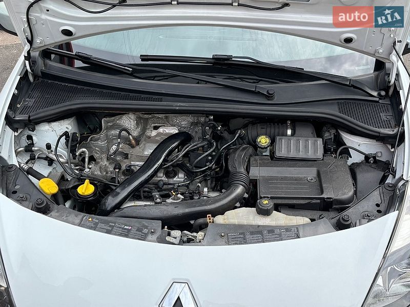 Універсал Renault Clio 2011 в Житомирі фото 78 Універсал Renault Clio 2011 в Житомирі