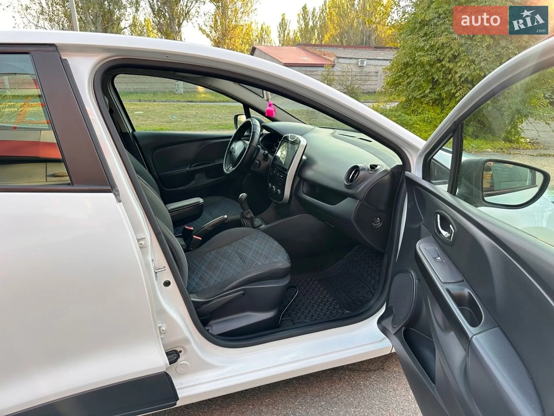 2013 Renault Clio - мініатюра 16