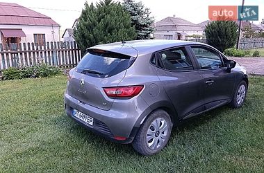 Хэтчбек Renault Clio 2015 в Бурштыне