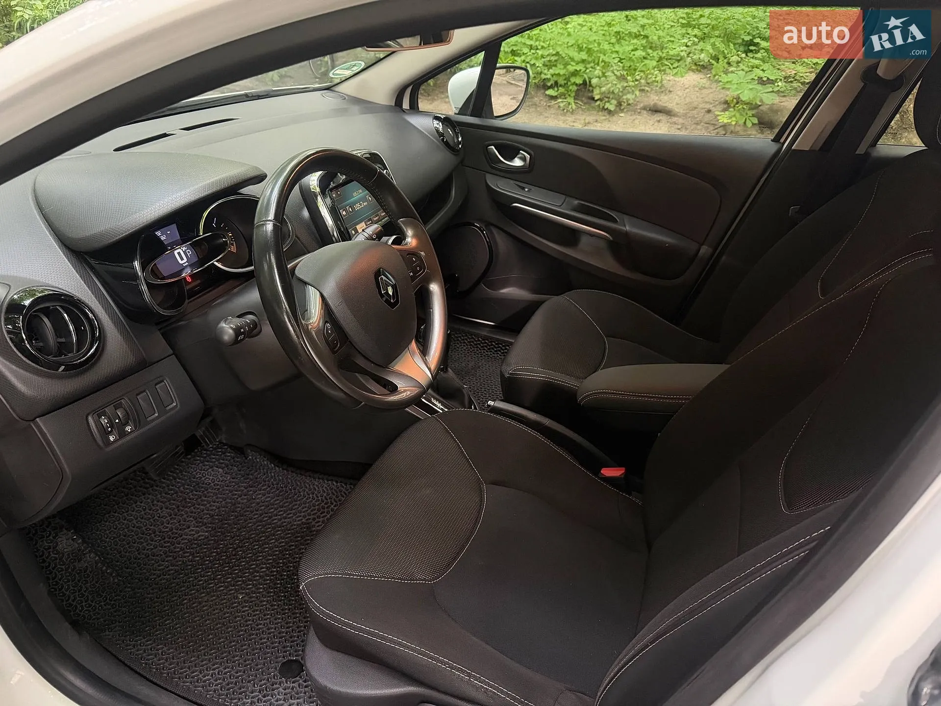 2013 Renault Clio - мініатюра 8