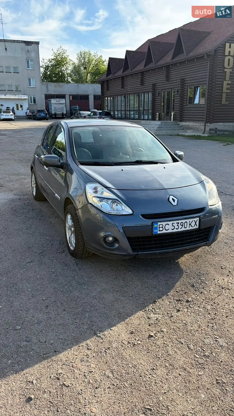 2011 Renault Clio - фото 1