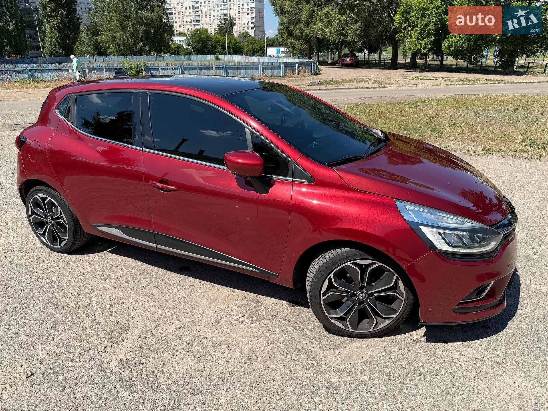 2017 Renault Clio - мініатюра 6